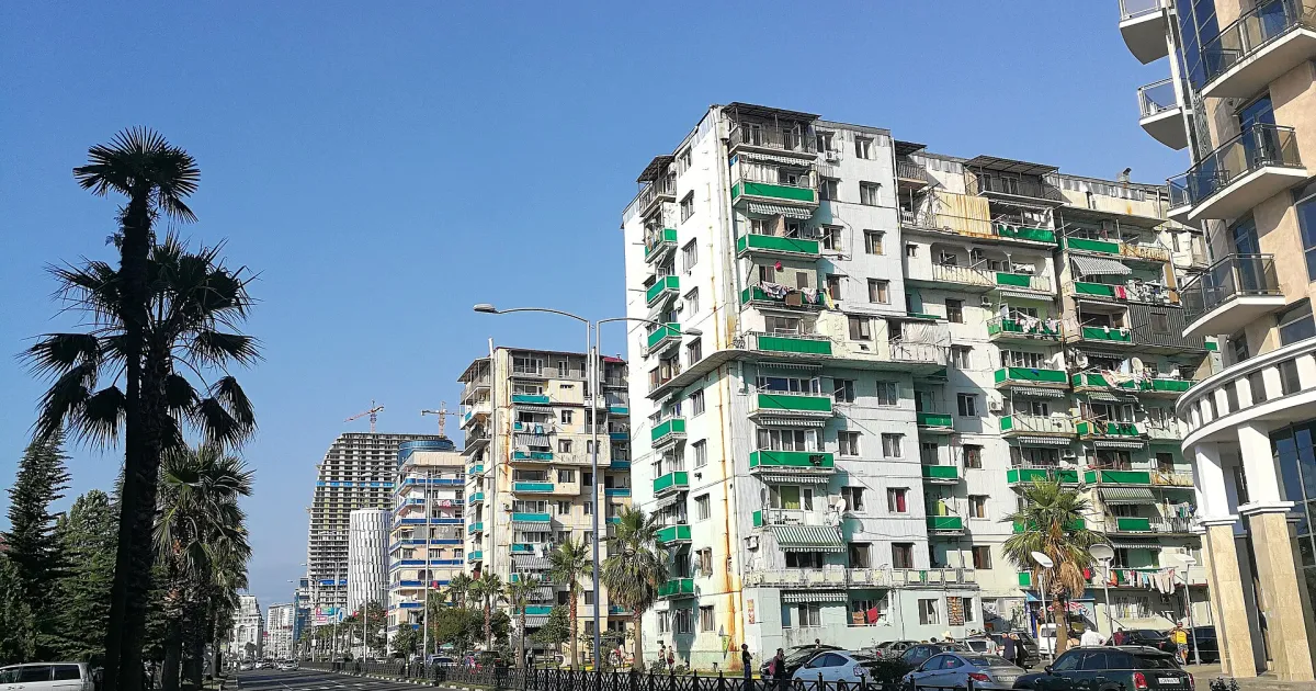 Александр Картвели — вид аэропорта